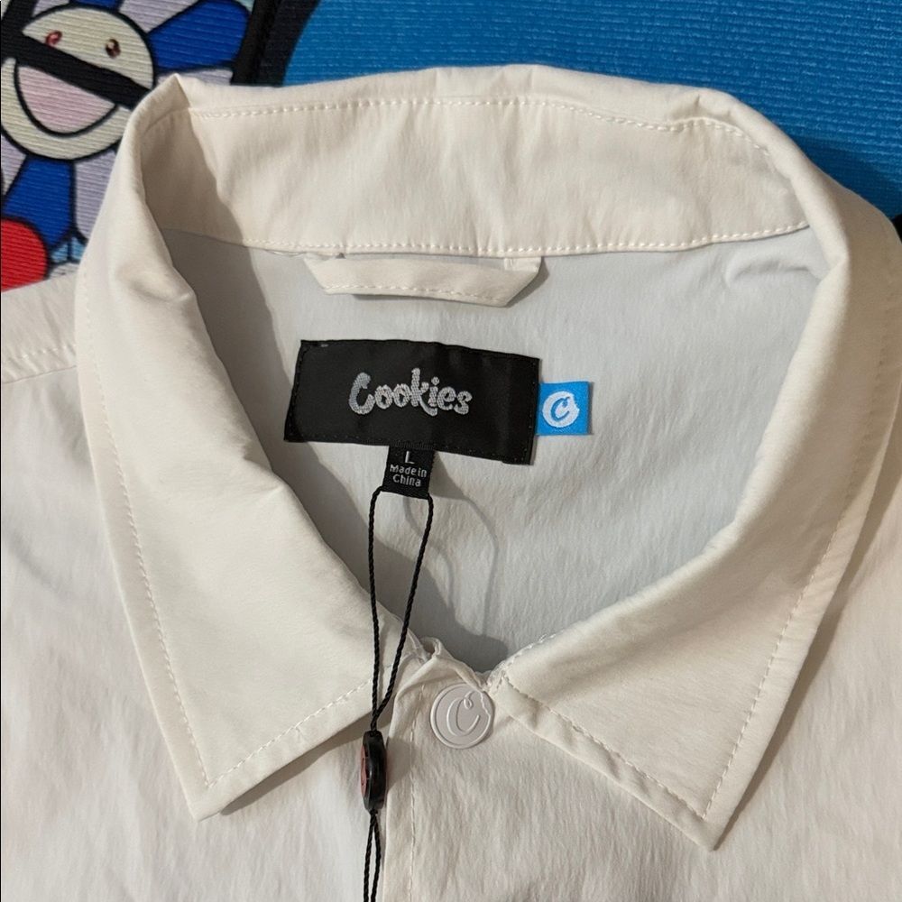 Cookies Men’s Lightweight White Coach Jacket with Cookies Logo - Picture 7 of 16